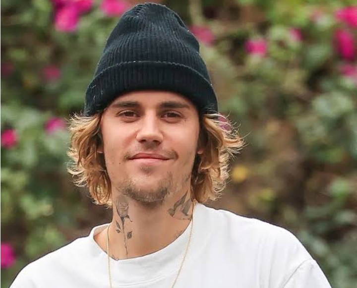 Justin Bieber: Biografi, Karier Musik, dan Kehidupan Pribadi