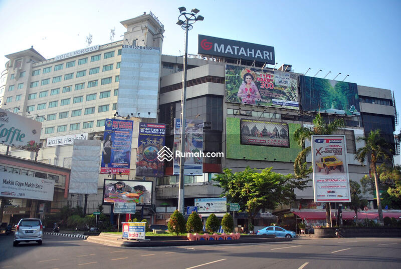 34 Tahun, Matahari Plasa Simpang Lima Semarang Tutup