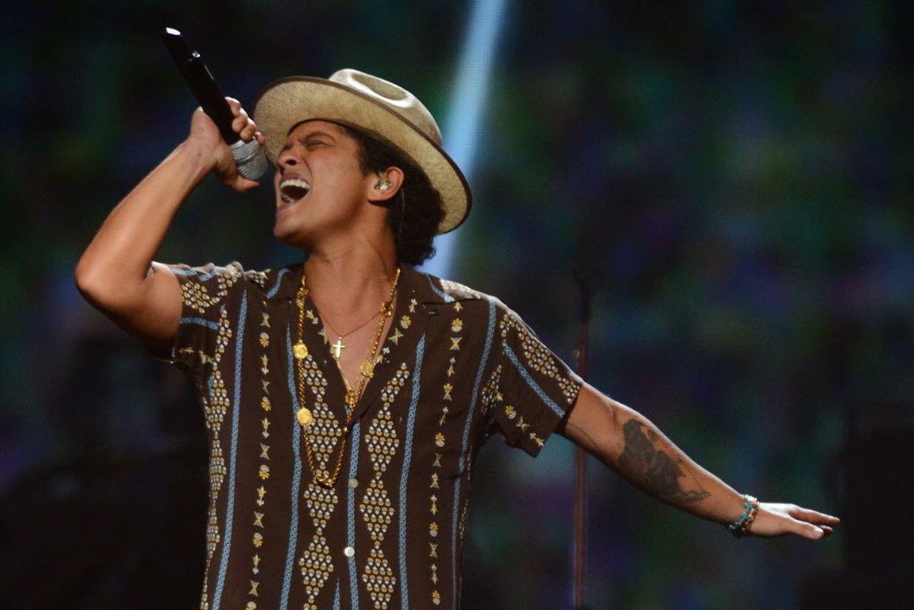 Mitoto – Bruno Mars: Konser Terbaru, Album, dan Penampilan di Indonesia