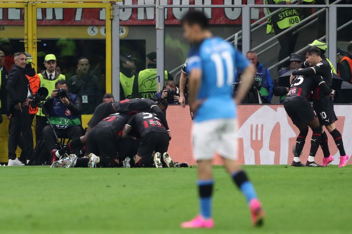 MITOTO - Hasil Milan Vs Napoli: Gol Morata Dianulir, Rossoneri Tumbang 0-2